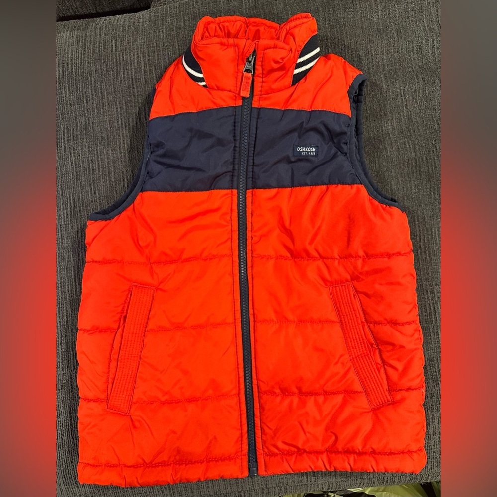 Boys size 8 Oshkosh vest